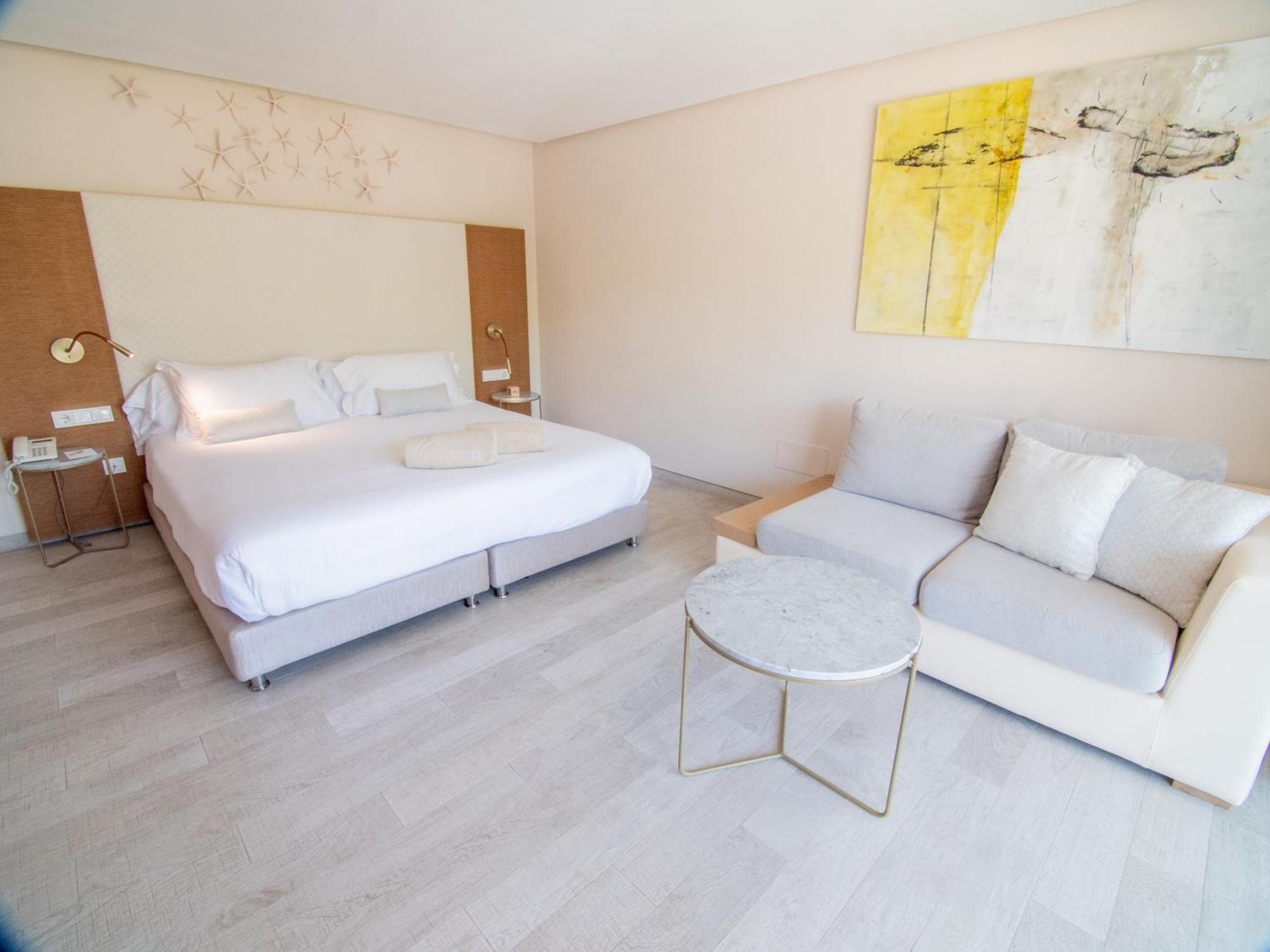 Melbeach Hotel & Spa - Adults Only Canyamel  Dış mekan fotoğraf