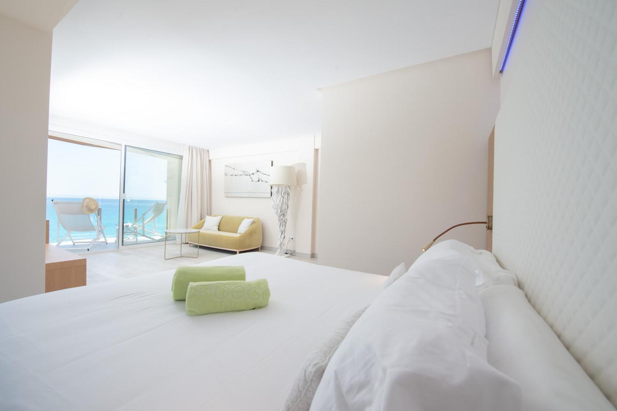 Melbeach Hotel & Spa - Adults Only Canyamel  Dış mekan fotoğraf