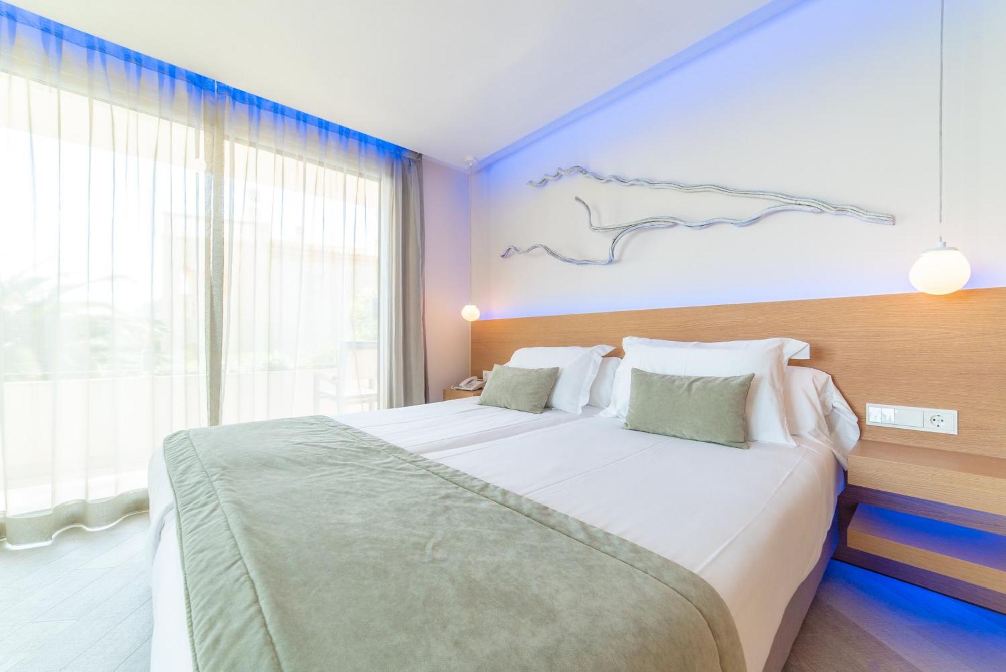 Melbeach Hotel & Spa - Adults Only Canyamel  Dış mekan fotoğraf